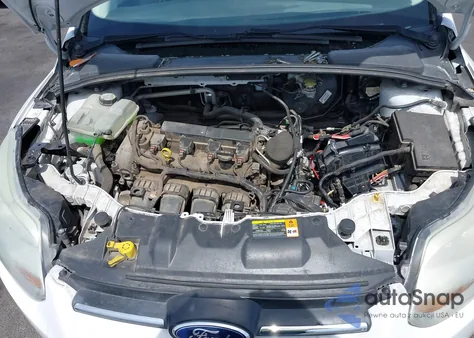 2012 Ford Focus Se из США, поврежденный, VIN 1FAHP3F24CL462319